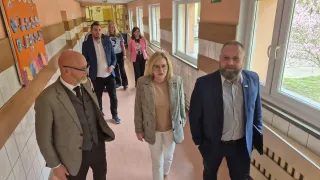 Członkowie Komisji Edukacji i Kultury w SP6