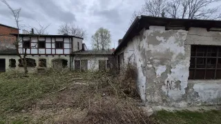 Ruszyła rozbiórka zabudowań przy ul. Pileckiego, tu stanie Centrum Opiekuńczo-Mieszkaniowe